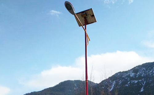 如何选择高质量的霍城太阳能路灯材料：全方位指南